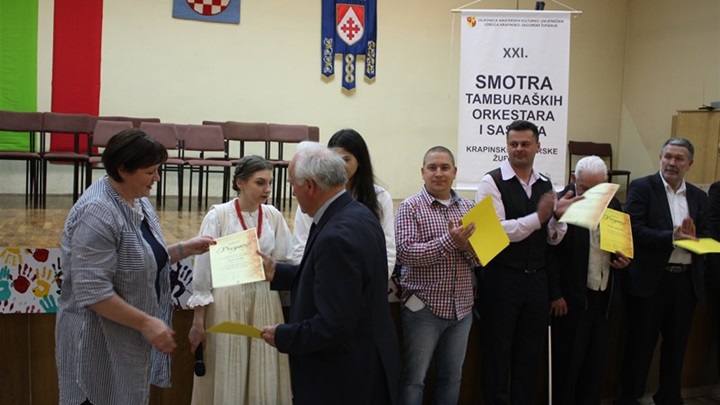 smotra tamburaši 8.JPG