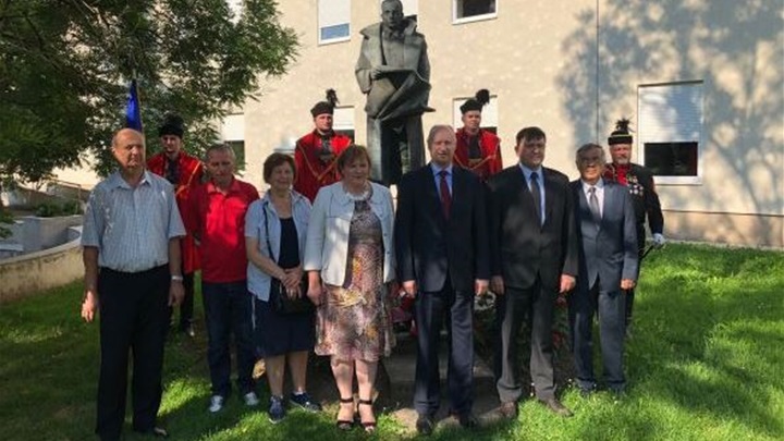 antifašistička krapina.jpg