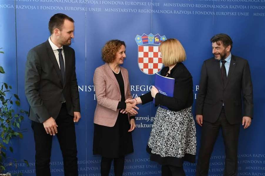 ugovor za interpretacijski centar.jpg 1.jpg