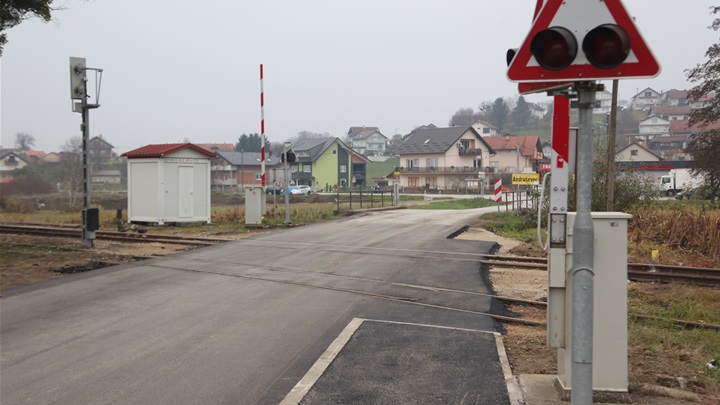 pružni prijelaz oroslavje (2).JPG