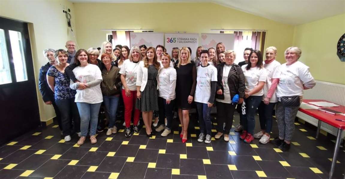 forum žena bandićeve stranke (1).jpg