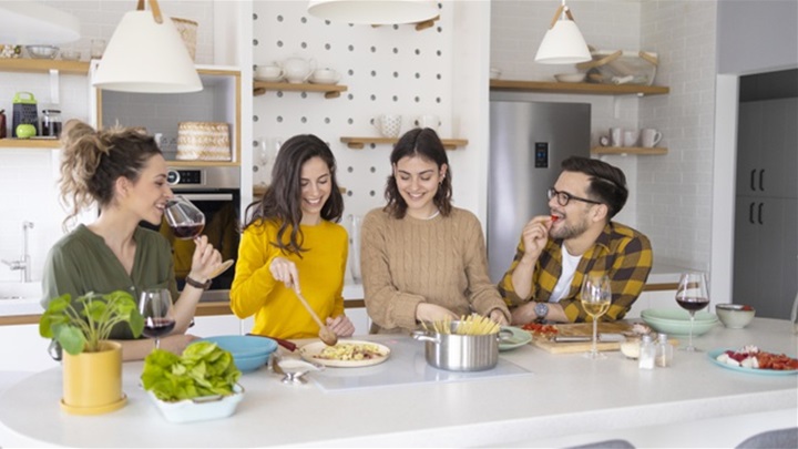 prijatelji, društvo