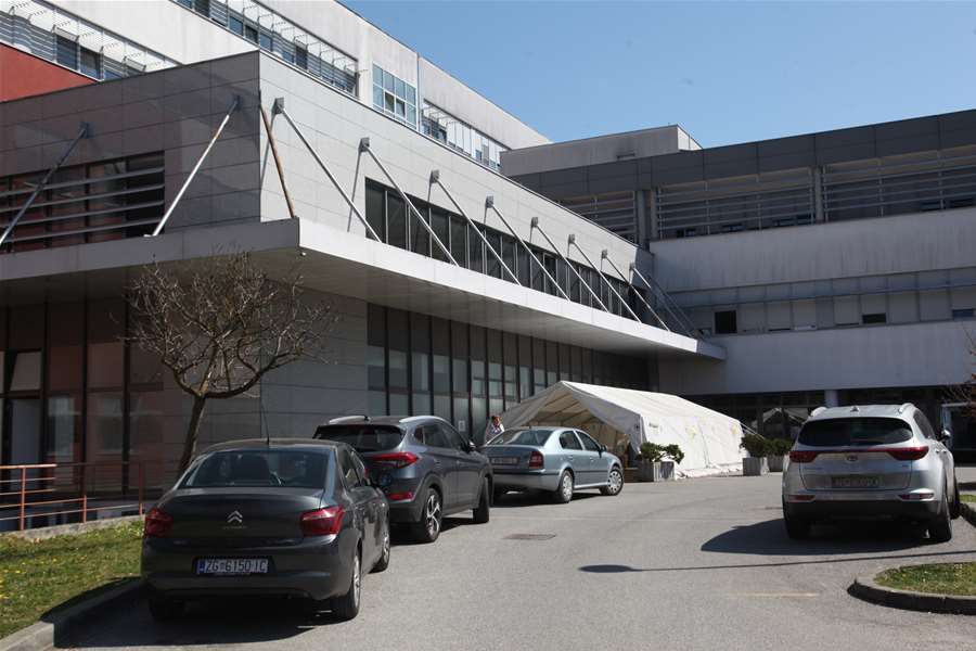 Bračak - bolnica (2).JPG