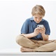 Pretjerana upotreba mobitela kod djece uzrokuje mentalne probleme