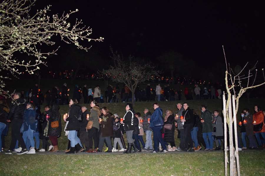 web žalosni petak 16.JPG