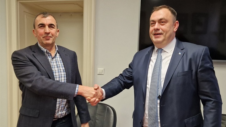 Press - KR 19.1..jpg