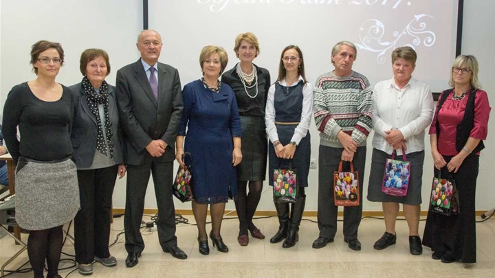 CVJETNI HUM NA SUTLI 14.jpg