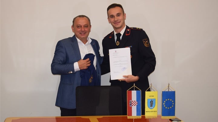 Prijem kod načelnika DVD TP 6.JPG