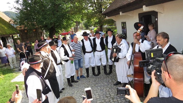 ZAGORSKA SVADBA 4.jpg