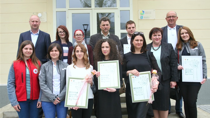 FOTO : Prošlogodišnji dobitnici priznanja