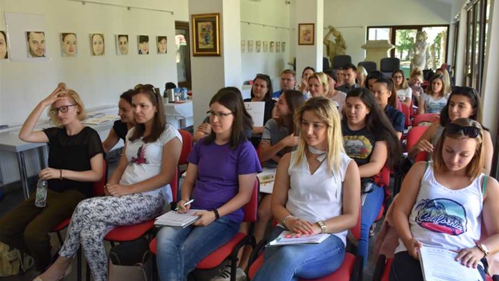 FENIKS KONFERENCIJA 2.jpg