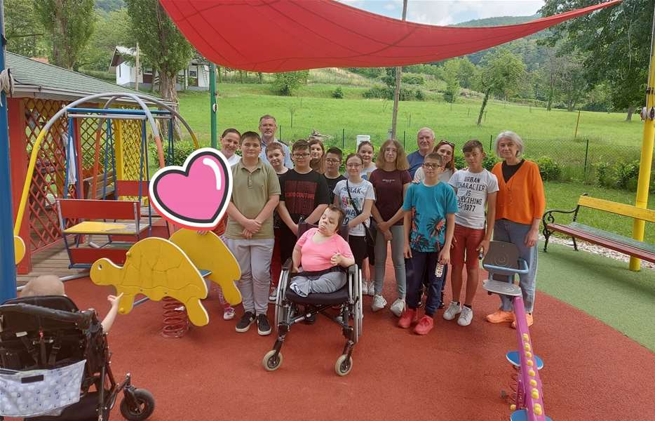 Završena humanitarna akcija OŠ Marija Bistrica ''Petit keksi 3''2.jpg