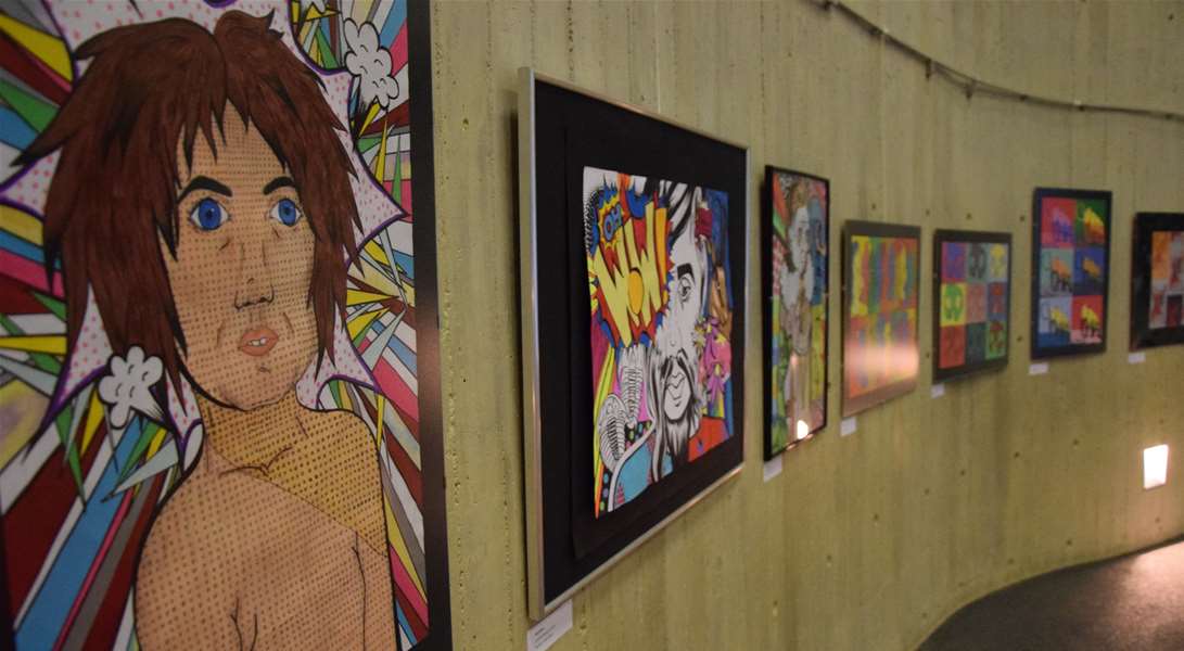 Izložba - 5. element (4).JPG