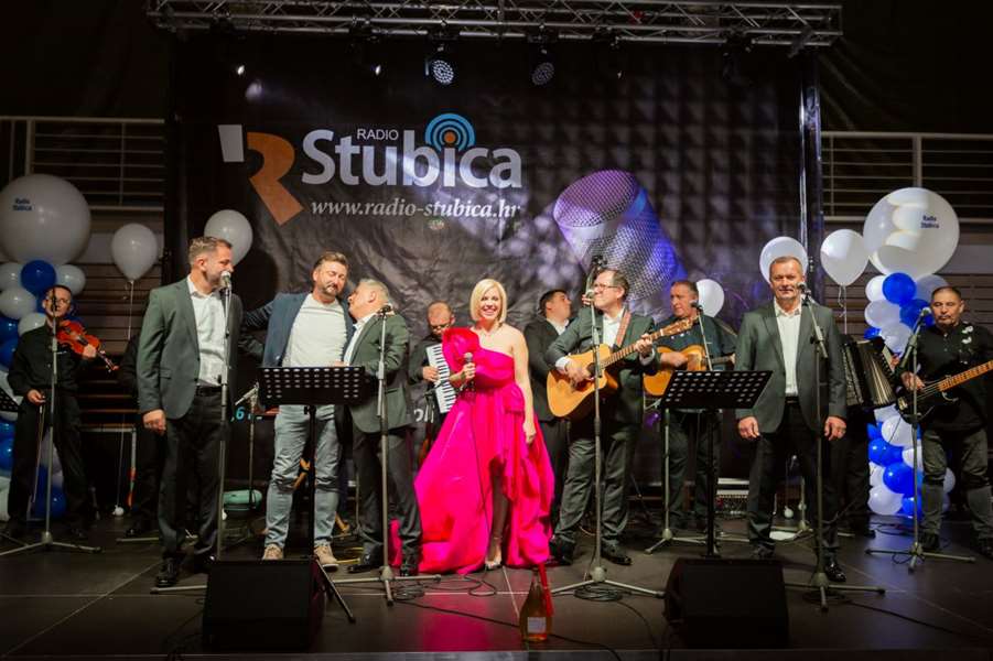 Koncert-Radio-Stubica-2024-Kvartet-Gubec-i-gosti-45.jpg