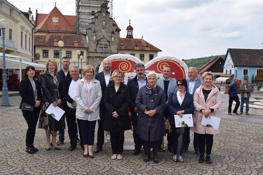 Pomoć obrtima koji održavaju našu tradiciju 15.JPG