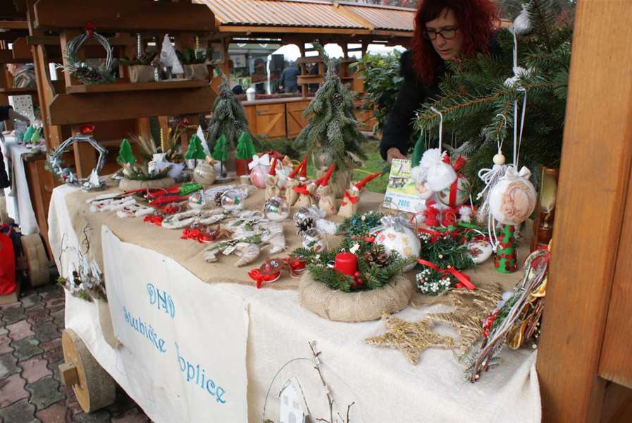 božićni sajam stubaki.JPG