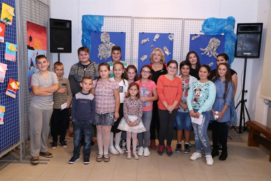 22.9. 2017. Izložba ljetnih radova DND-a Donja Stubica 058.JPG