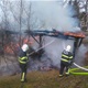 U požaru u Bregima Kostelskim izgorjela drvena građa i krov gospodarskog objekta, traktor i kosilica