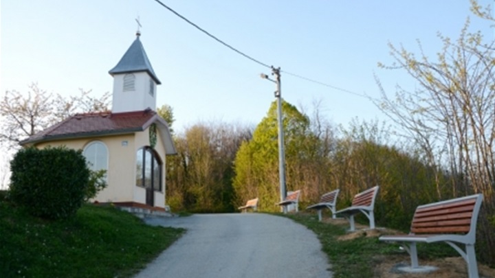 nove klupe stubica.jpg