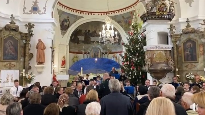 puhački orkestar DVD-a Špičkovina.jpg