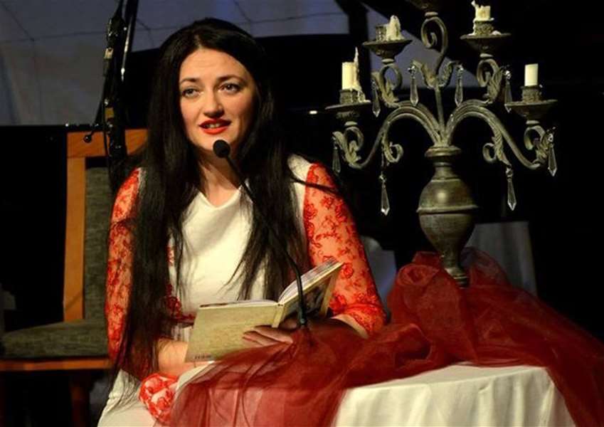 ružica izrezano.jpg