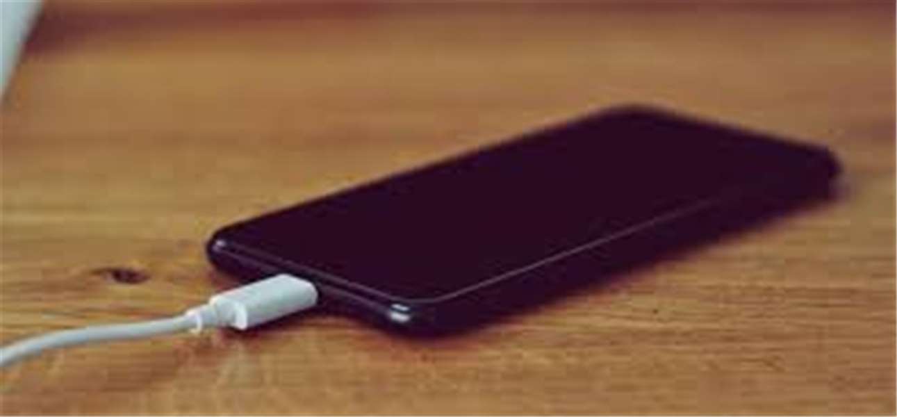 mobitel punjenje.jpg