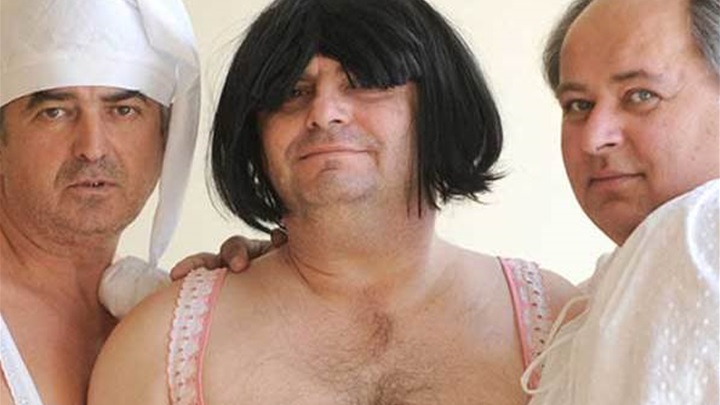 NASLOVNA FOTKA Debitanti, foto by Kerekesh teatar.jpg