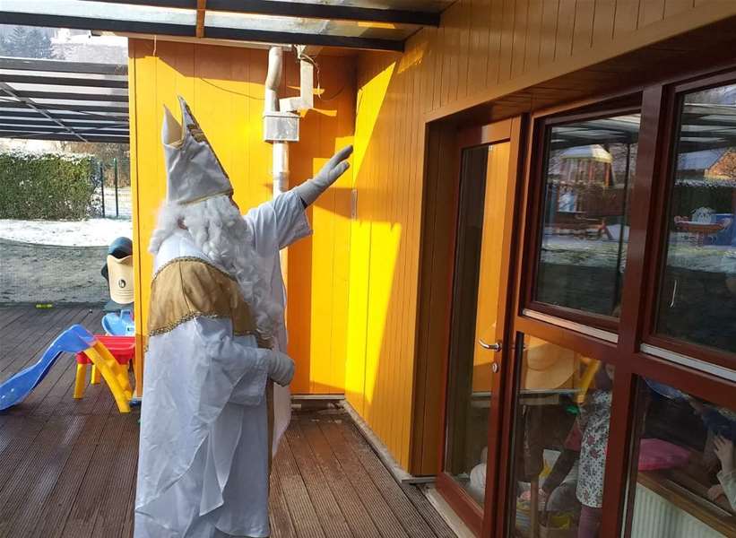 IMG-9065a674e00ee4bb0c47a7752321fa57-V (1).jpg