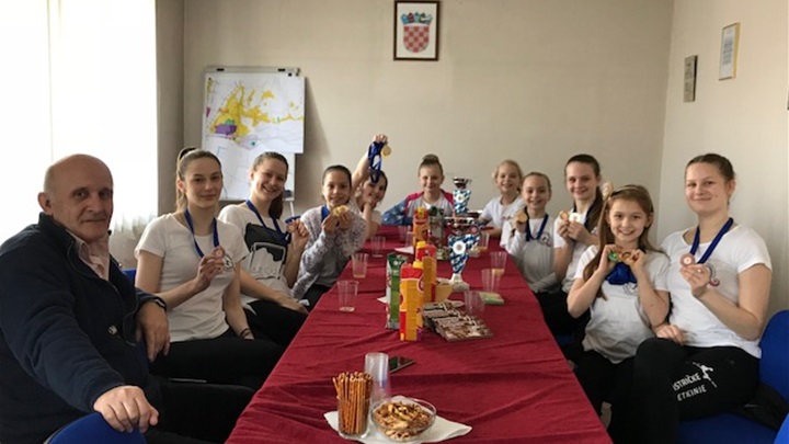 zlb mažoretkinje.jpg