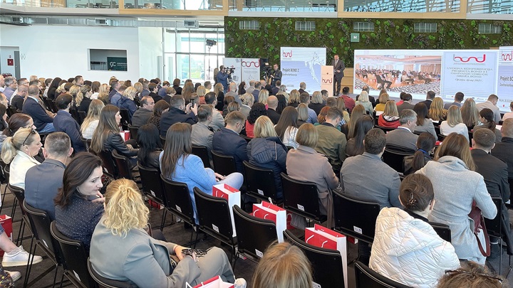 BOND 2_zavrþna konferencija.jpg