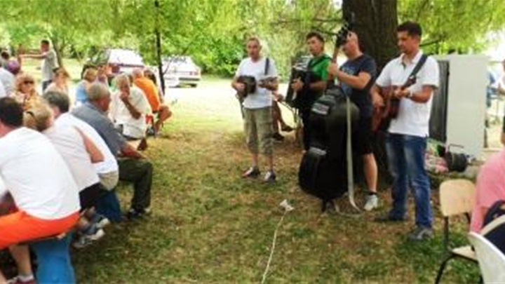 vikendaši sviraju (1).JPG