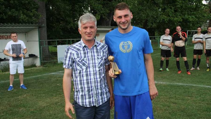 OROSLAVJE NOGOMET 1.jpg