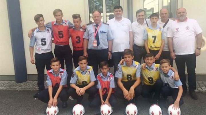 I muška i ženska mladež DVD-a Bedekovčina među 10 na vatrogasnoj olimpijadi 8.jpg