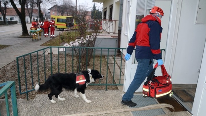 vježba gornja stubica 10.jpg