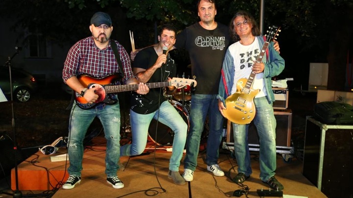 6.9. 2020. Spontani koncert u Donjoj Stubici - The Day off 221.JPG