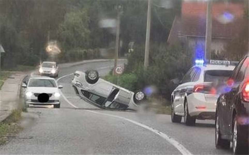 Policija zaustavlja KZŽ.jpg