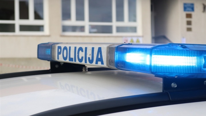 policija (2).JPG