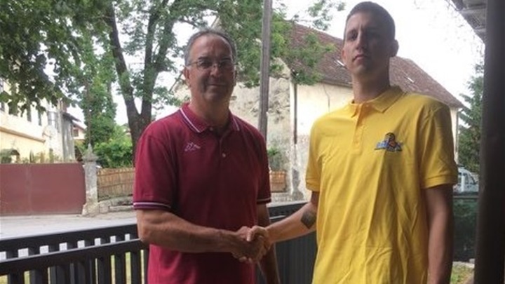 SPORT 13.7._KOŠARKA KUTNI Dragutin Črnjević i Bruno Levanić-Kutni.jpg