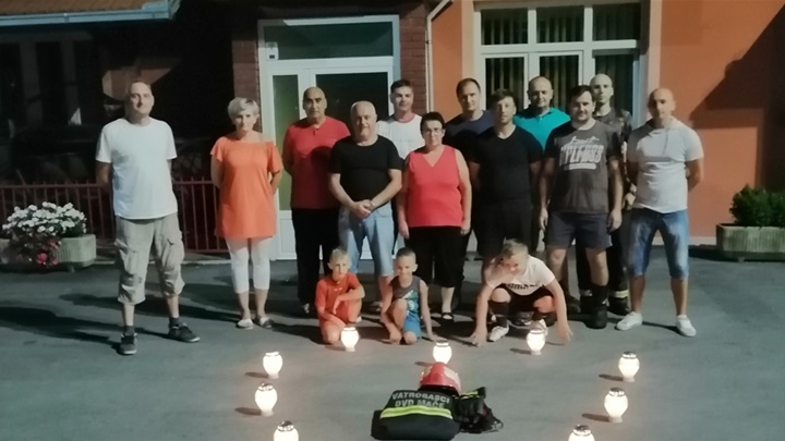 dvd mače 1 kornati.jpg