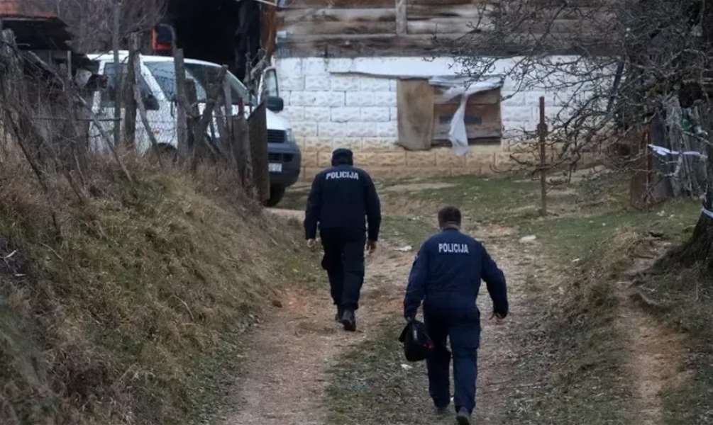 policija-farma PIXSEEL