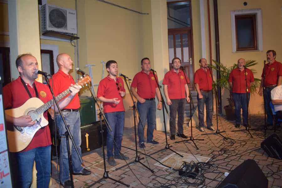 KUD LOVRO JEŽEK 3.jpg