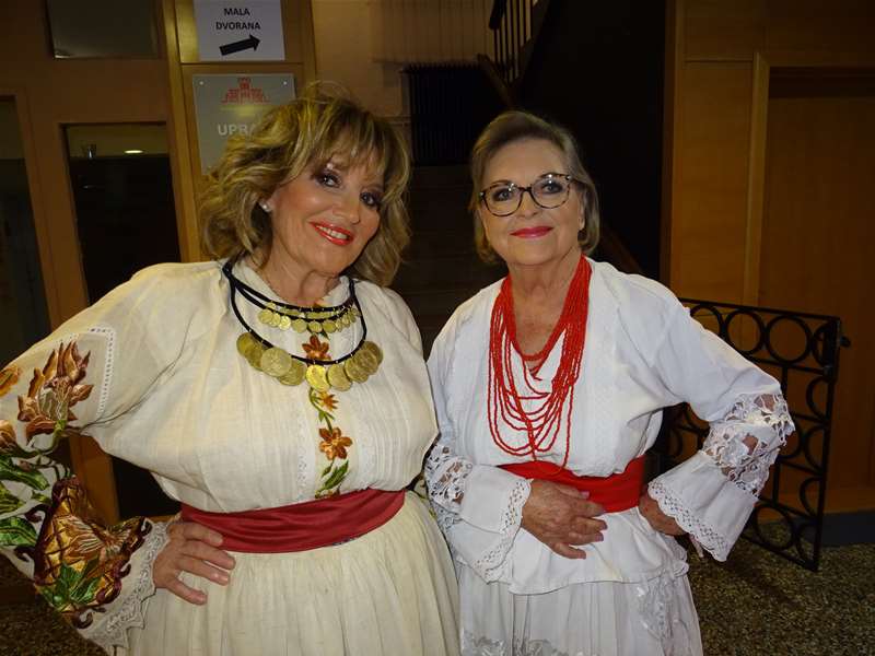 Tereza i Gabi.JPG