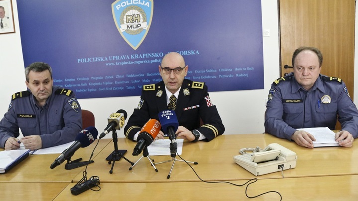 press policija svi.jpg