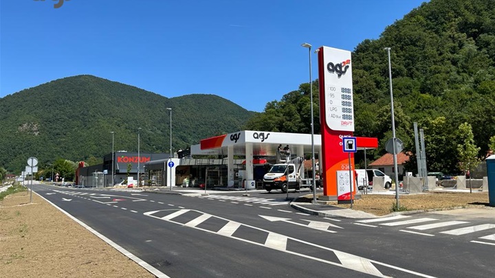 Untitled design (23).png