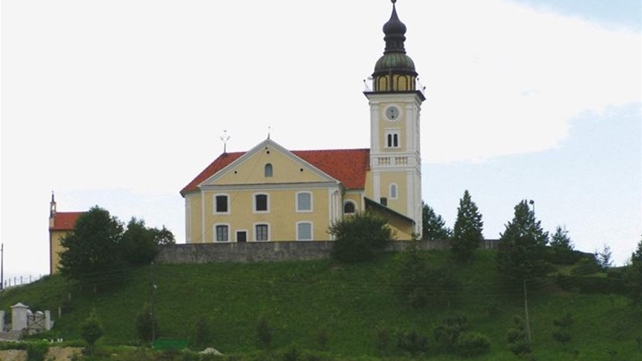 zagorska sela_župna crkva sv. katarine.JPG