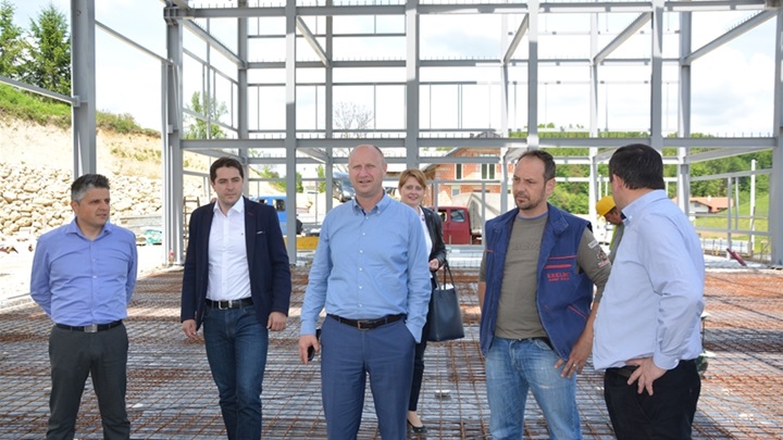 zupan u humu na sutli 3.jpg