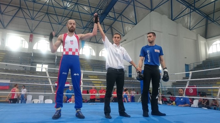 SPORT 25.6._SAVATE Silvije Kebet nakon pobjede protiv talijanskog borca (1).jpg