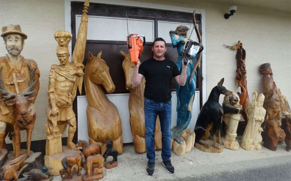 željko s motorkom glavna.jpg