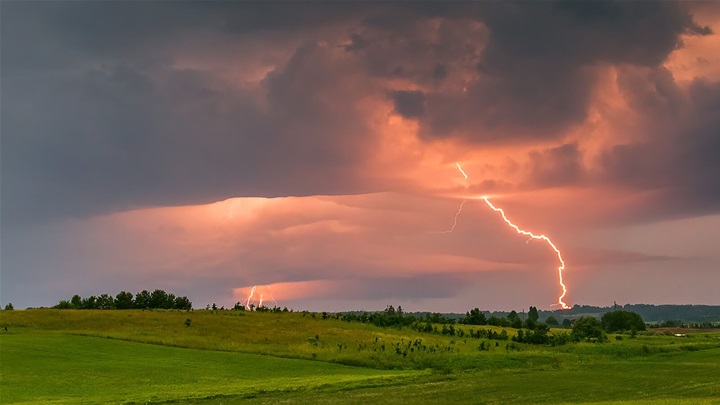 Nevrijeme ljeto munja grom prognoza