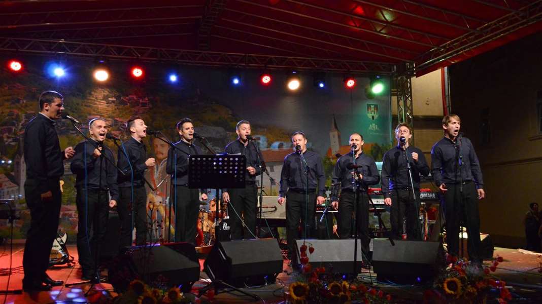 klapa kmeti.jpg